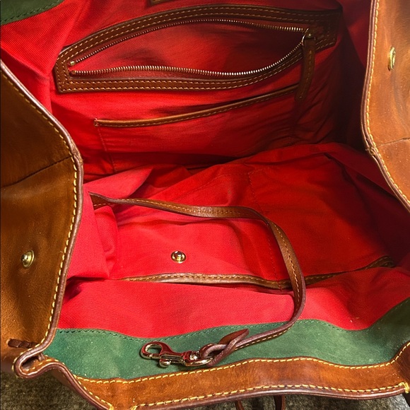 *RARE* Discontinued Vintage Dooney and Bourke Florentine Satchel with Toggle - Picture 9 of 16